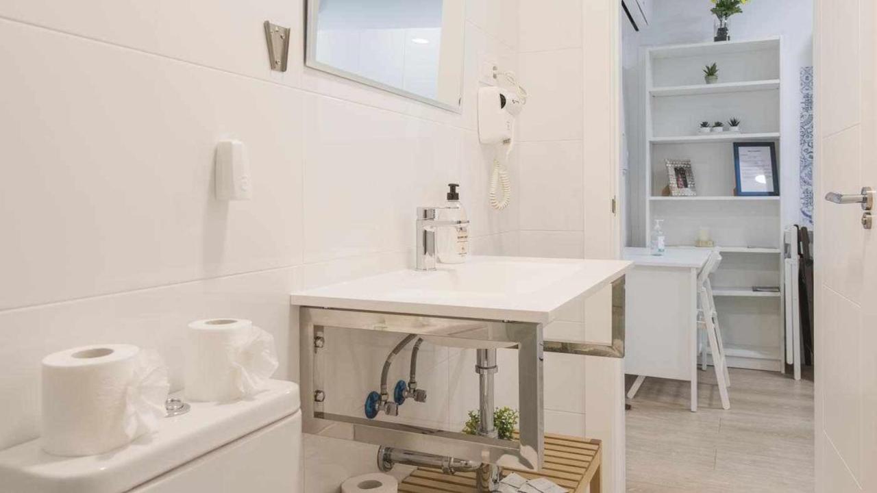 Apartamentos Dimax By Toledo Ap Exteriör bild