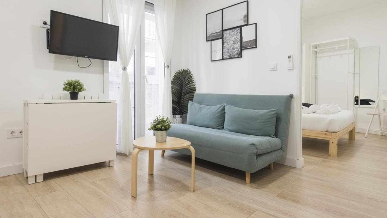 Apartamentos Dimax By Toledo Ap Exteriör bild